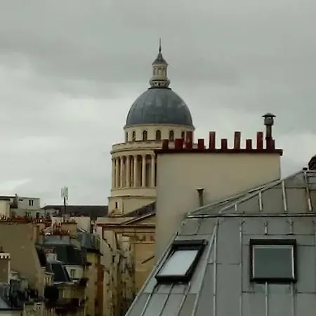 Place Maubert Vue Calme Clair Lift Ac * Париж