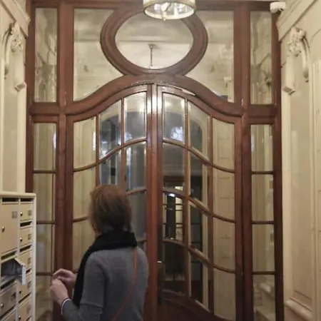 Place Maubert Vue Calme Clair Lift Ac Апартаменты *