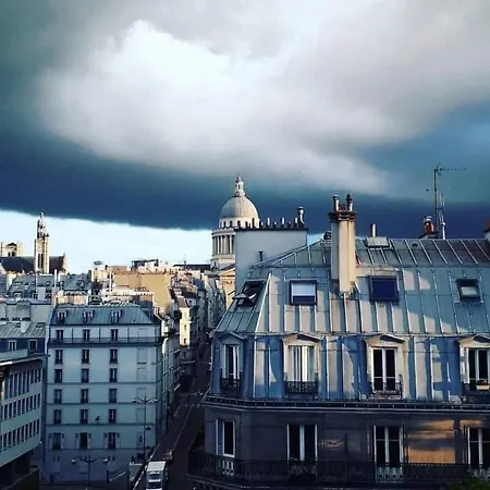 Place Maubert Vue Calme Clair Lift Ac Апартаменты Париж